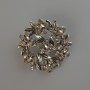 Brosche Blume mit grauen Strasssteinen, silberfarbenes Metall, 37 × 37 mm