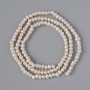 Flussperlen, Perlen auf Schnur, Durchmesser ca. 2,5–3 mm, Länge ca. 35 cm