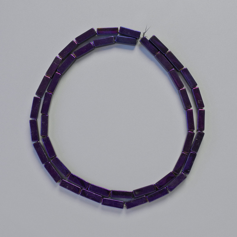 Hämatit-Perlen rechteckig 9×3 mm ± violett, Strang