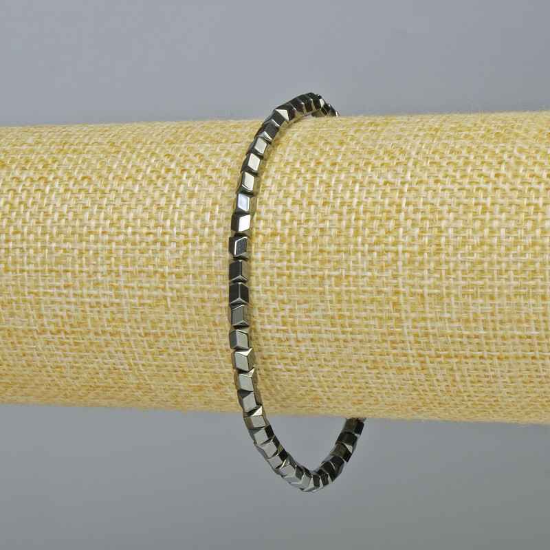 Hämatit-Armband, sechseckig, Zickzack-Form, schwarz