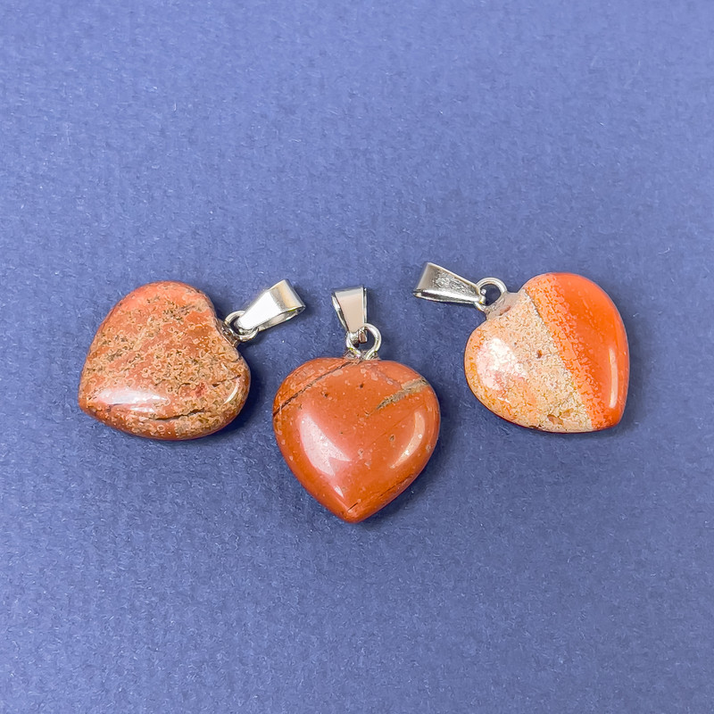 Herz-Anhänger aus rotem Jaspis 16×16×6×25 mm+