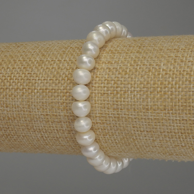 Armband aus Flussperlen, Durchmesser ca. 8×7 mm, Länge 18 cm (Elastik)