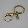 Basis für Schlüsselanhänger mit zwei Befestigungen 33×24 mm ± und Ring, Durchmesser 3 cm, Länge 7 cm