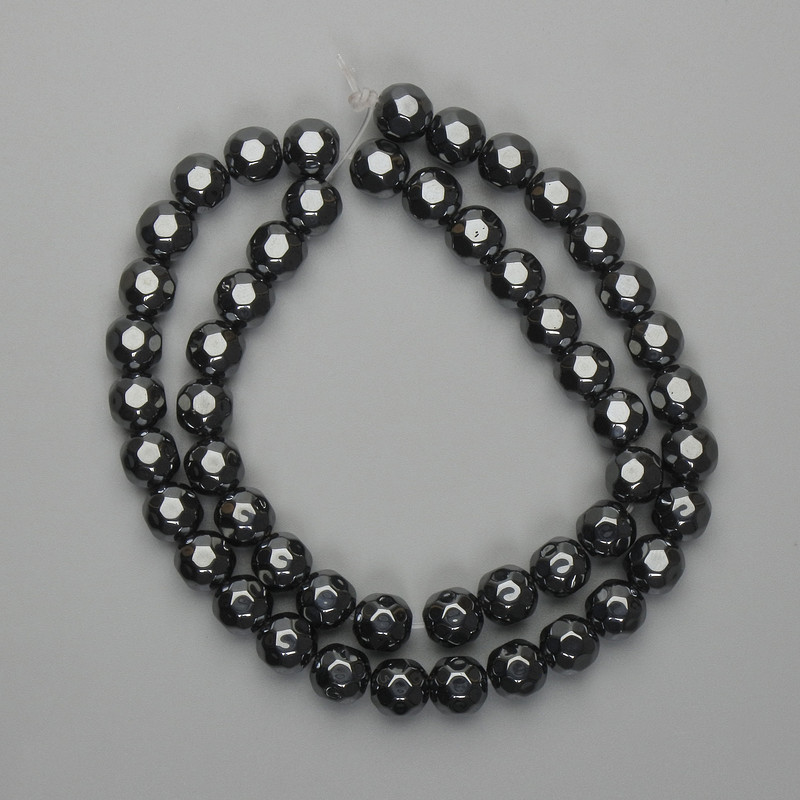 Hämatit-Kugeln facettiert 8 mm, Länge ca. 39 cm
