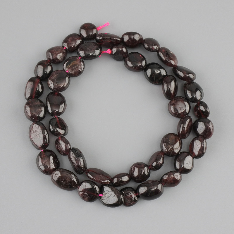 Granatperlen – facettierte Form 9–12, 5×8–9,5 mm, Länge ca. 40 cm