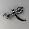 Brosche "Libelle Königin der Nacht" 5×6 cm schwarzes Metall, bunte Strasssteine