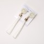 Ohrringe mit Quasten «Chrysanthemen» weiß, Länge 9 cm
