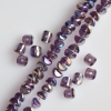Kristallperlen im Swarovski-Stil, violett, mit Goldüberzug „Benzin“, Durchmesser 2,5 × 4 mm, auf einer Schnur mit einer Länge von 48 cm