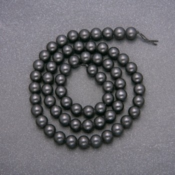 Schungit-Perlen auf Schnur, Naturstein, glatte Kugeln, Durchmesser ca. 6 mm, Länge 38 cm