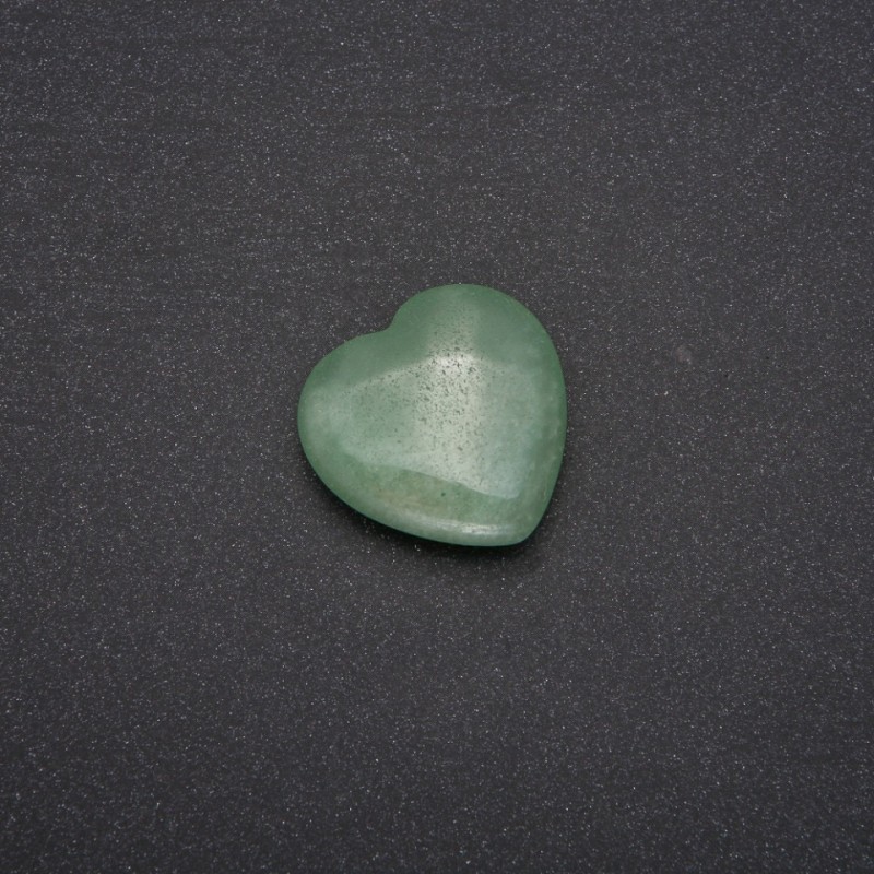 Jade-Souvenirstein in Herzform 30×30×10(±) mm