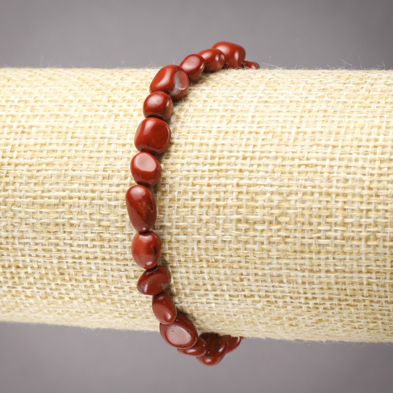 Elastisches Armband aus rotem Jaspis, abgerundete Perlen, Durchmesser ca. 8×6 mm+