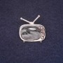 Brosche „Fernseher“ 25×28 mm, Emaille schwarz, silberfarbenes Metall